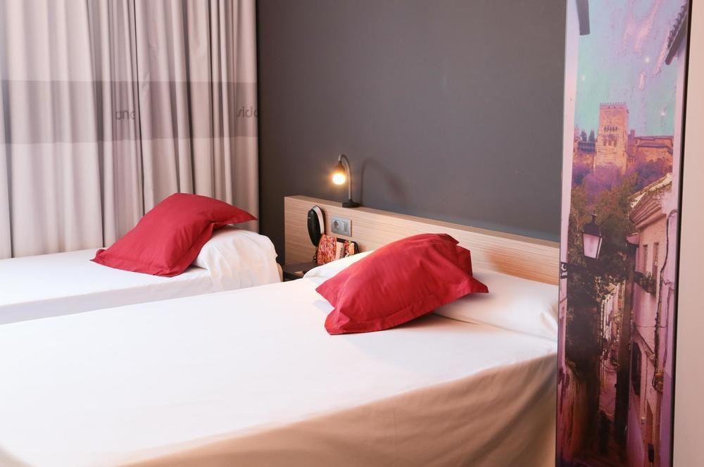 B&B Hotel Granada Pulianas Exteriör bild