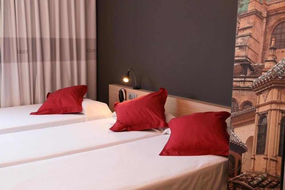 B&B Hotel Granada Pulianas Exteriör bild