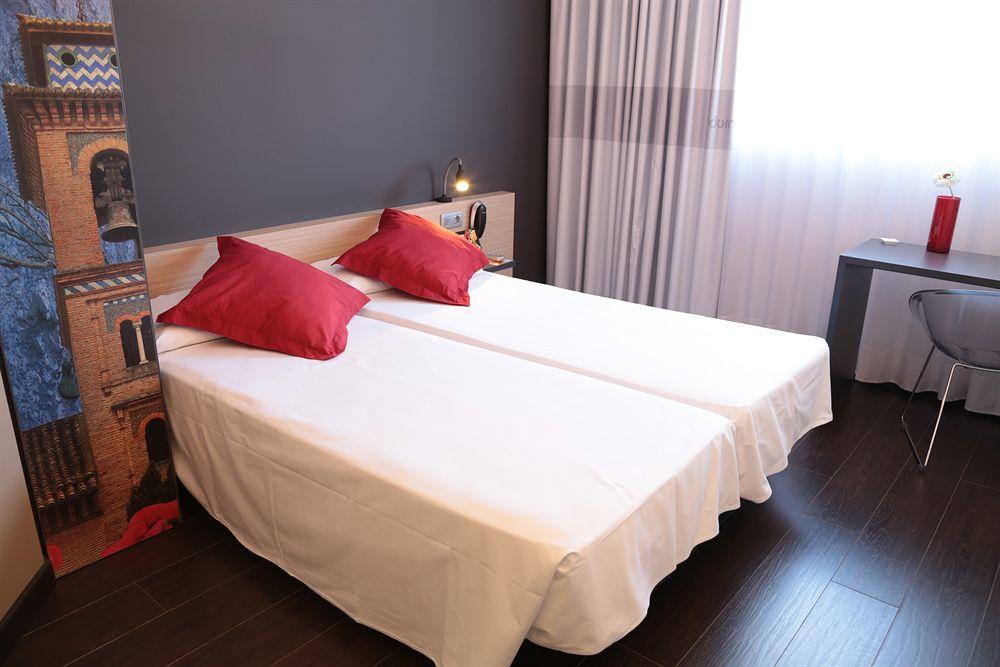 B&B Hotel Granada Pulianas Exteriör bild